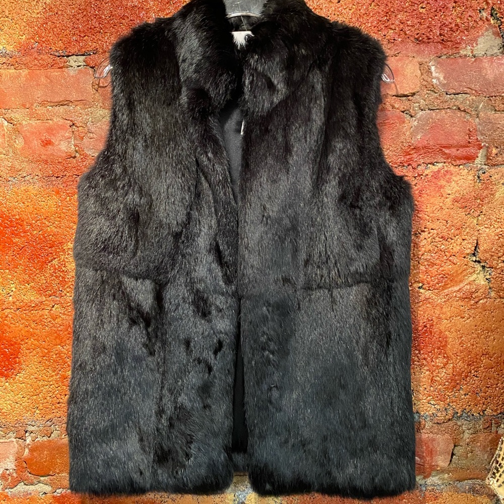 🌑 MEREDITH MARKS RABBIT FUR VEST